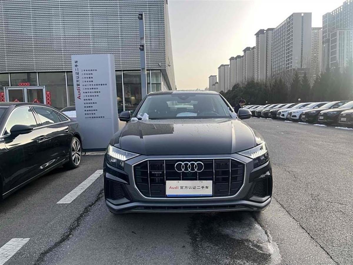 奧迪 奧迪Q8  2023款 55 TFSI 豪華動感型圖片