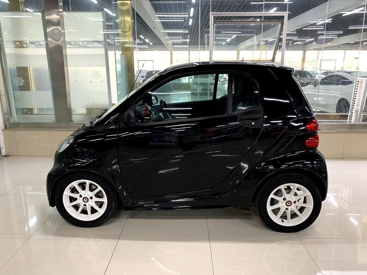 smart fortwo  2012款 1.0 MHD 硬頂激情版圖片