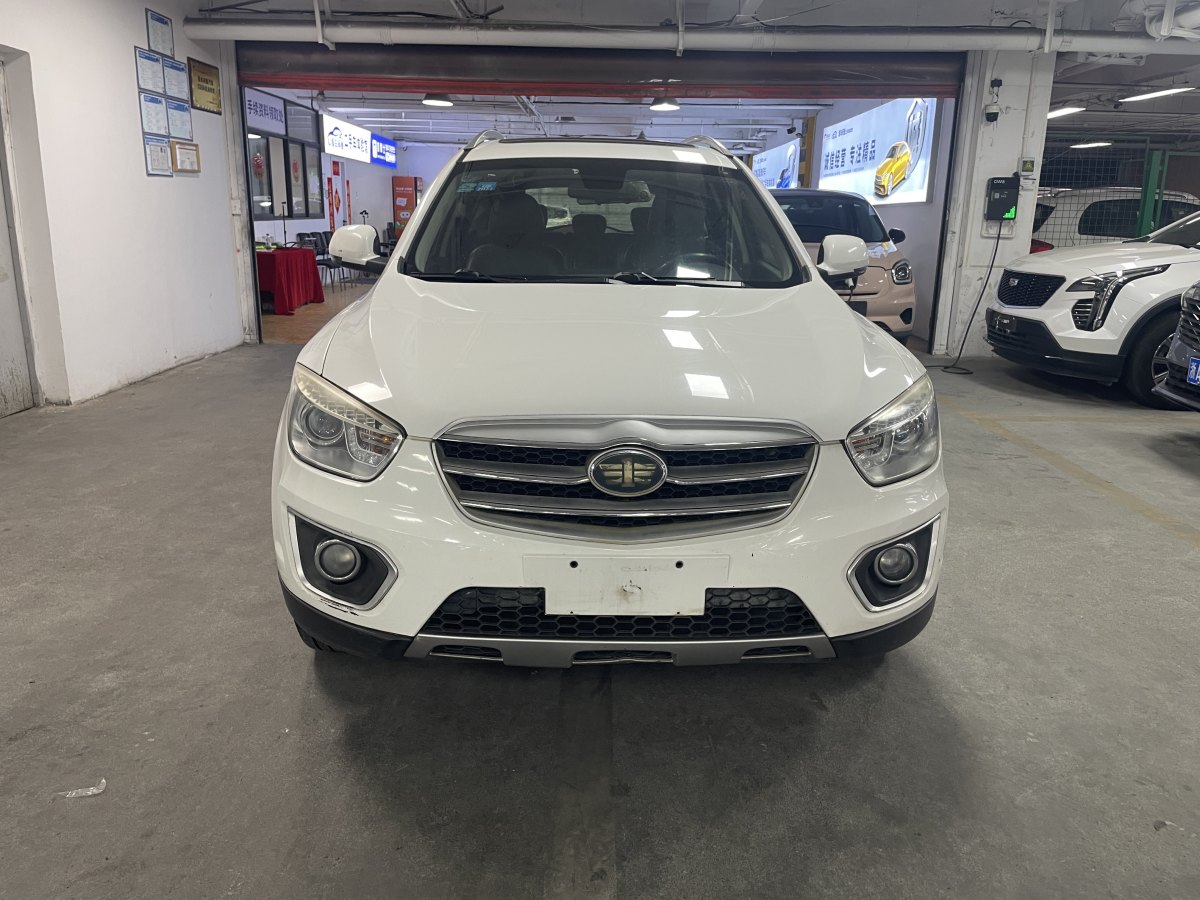 奔騰 X80  2015款 2.0L 自動舒適周年紀(jì)念型圖片