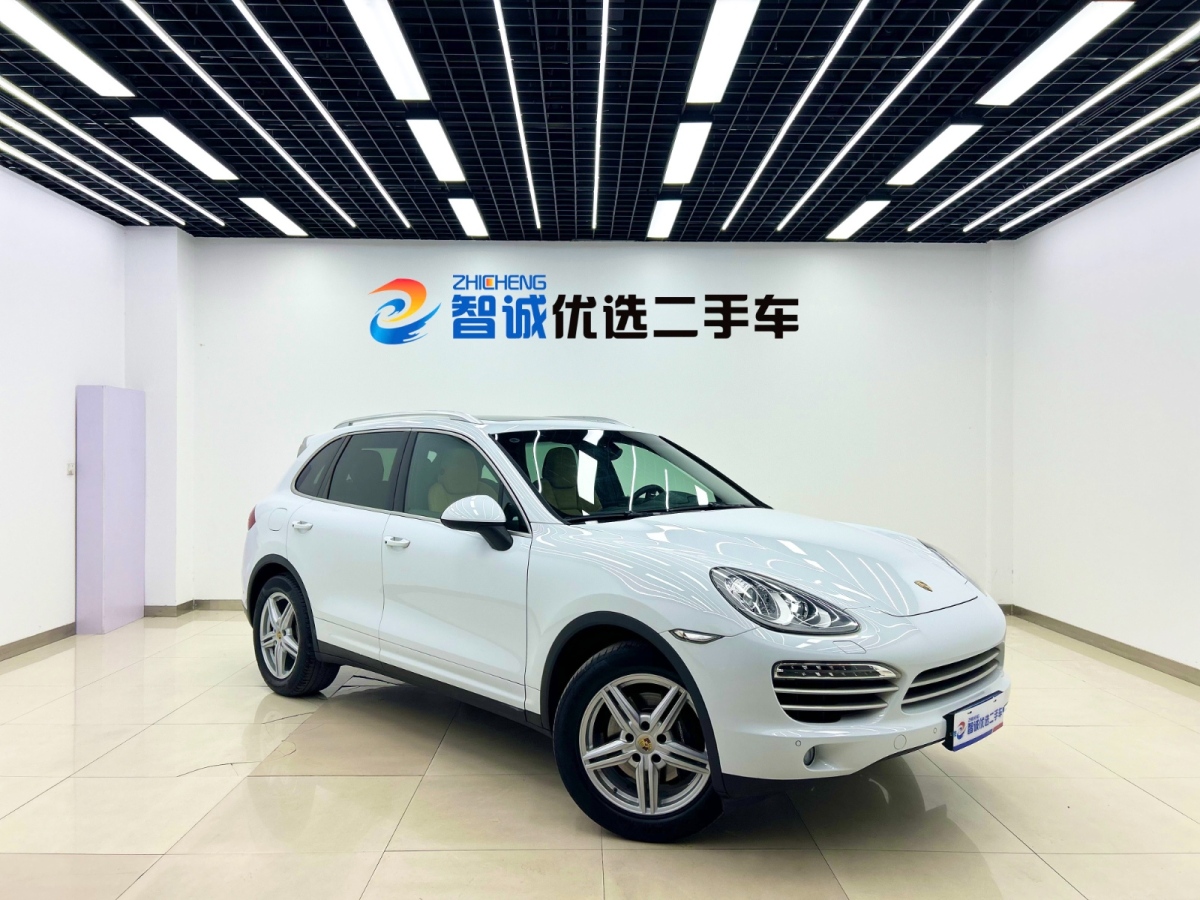 保時(shí)捷 Cayenne  2014款 Cayenne Platinum Edition 3.0T圖片