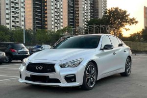 Q50 英菲尼迪 3.7L 豪华运动版