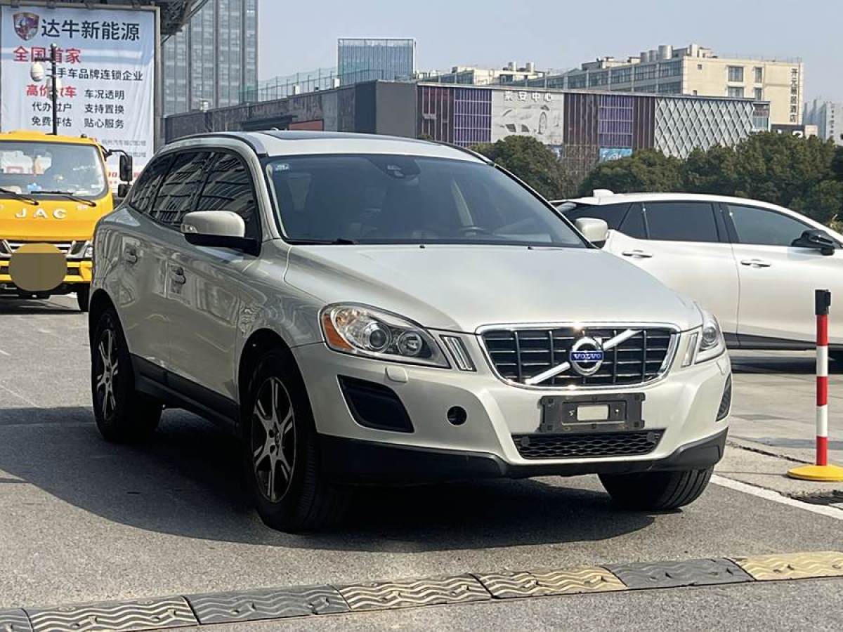 沃爾沃 XC60  2013款 T5 舒適版圖片