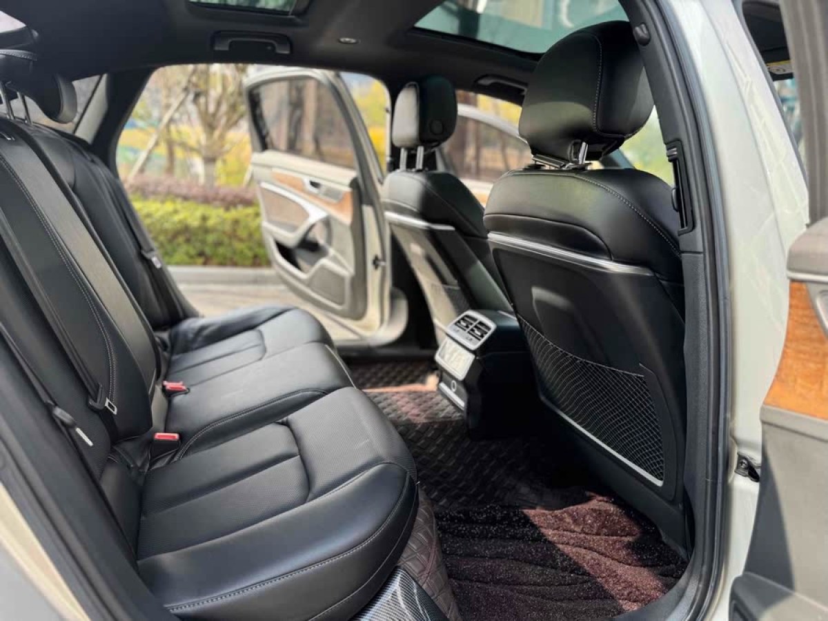 奧迪 奧迪A6L  2019款 45 TFSI 臻選動感型圖片
