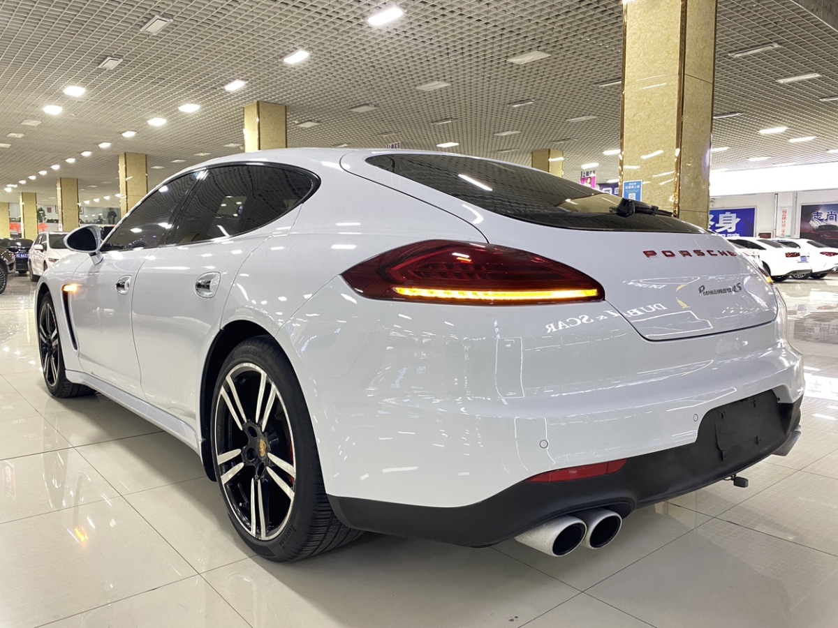 2014年1月保時(shí)捷 Panamera  2014款 Panamera 3.0T