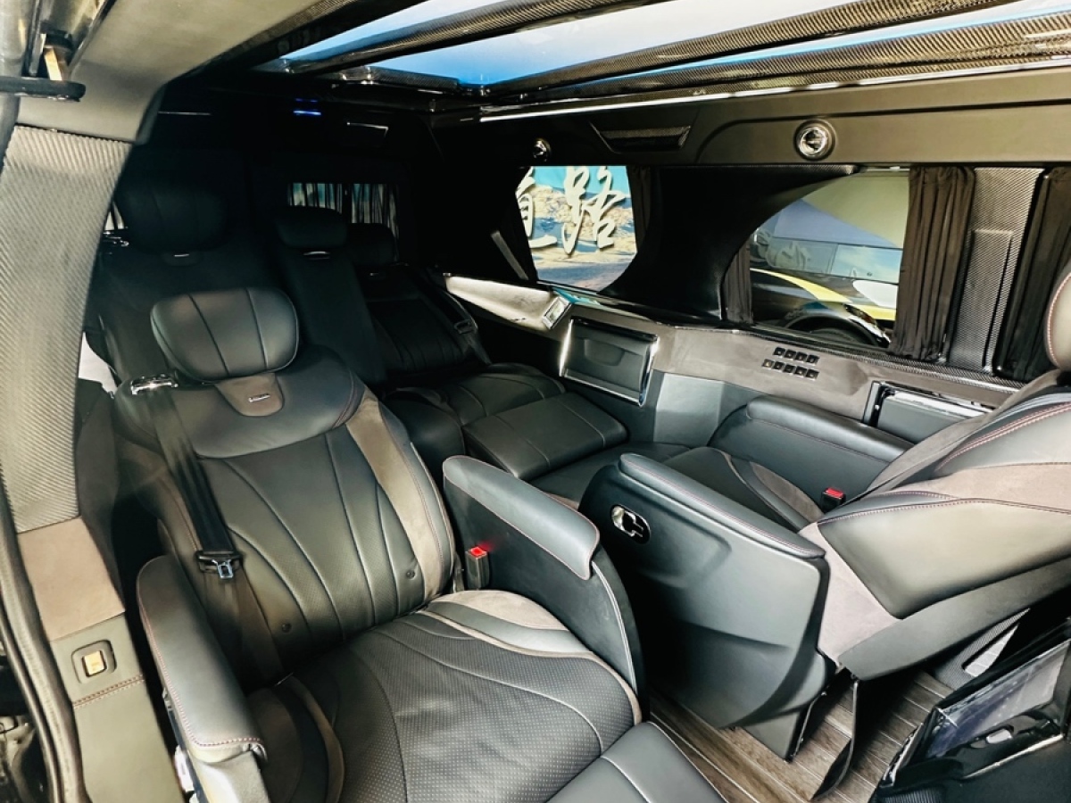 GMC SAVANA  2018款 6.0L GX777 尊翔星際版圖片