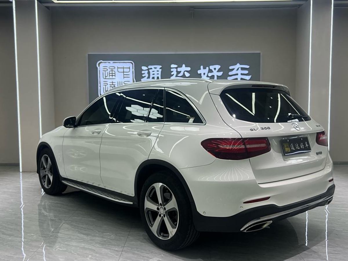 奔馳 奔馳GLC  2017款 GLC 300 4MATIC 動(dòng)感型圖片