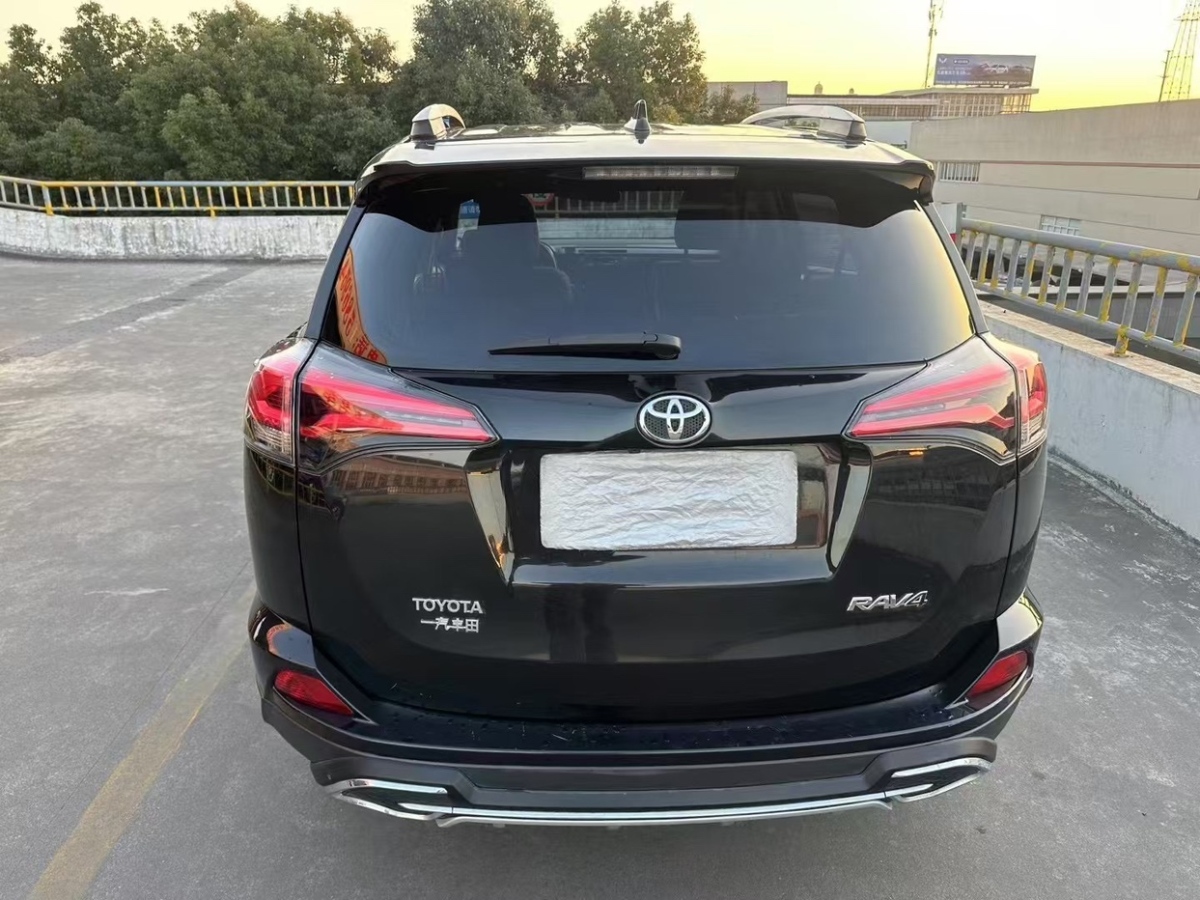 豐田 RAV4榮放  2019款  2.0L CVT兩驅(qū)舒適版 國VI圖片