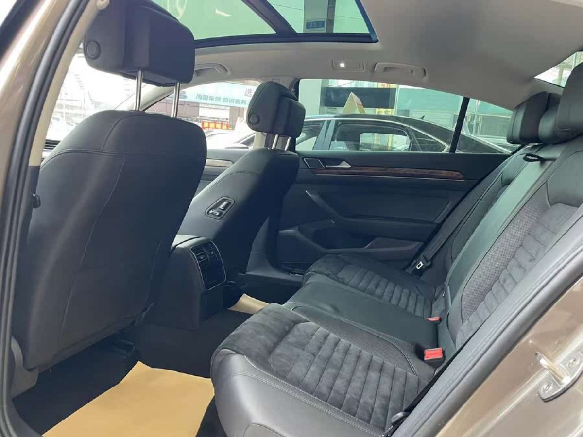 大眾 邁騰  2017款 330TSI DSG 尊貴型圖片