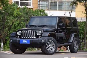 牧馬人 Jeep 2.8TD Sahara 四門舒享版
