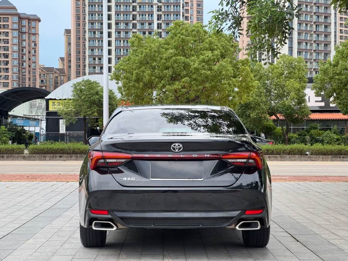 豐田 亞洲龍  2019款 2.0L 豪華版圖片