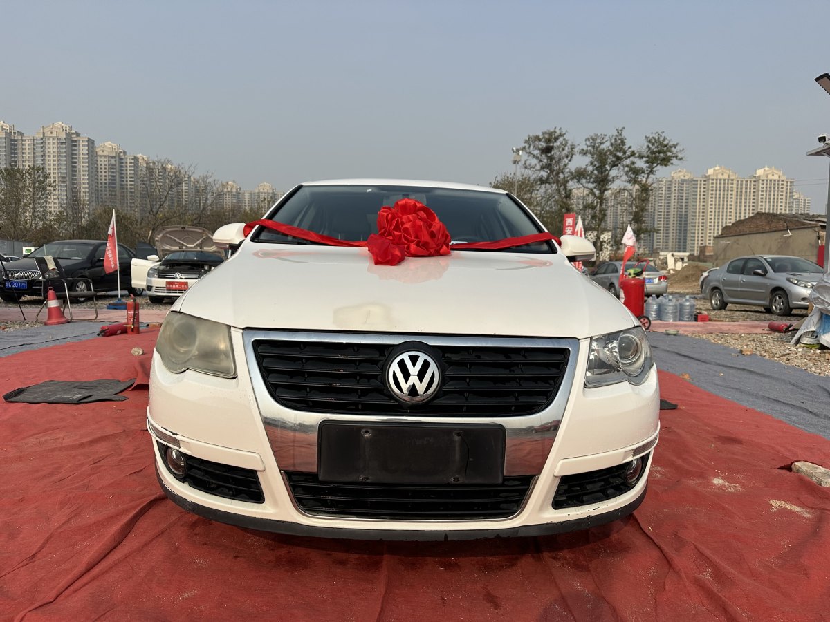 大眾 邁騰  2010款 1.4TSI 標(biāo)準(zhǔn)型圖片