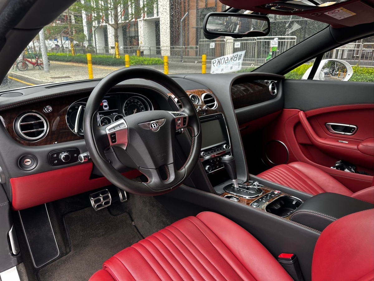 宾利 欧陆  2017款 4.0T GT V8 敞篷版图片