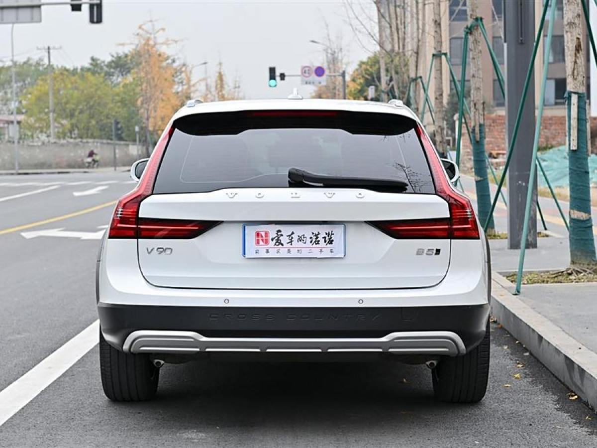 沃爾沃 V90  2025款 Cross Country B5 AWD 智遠(yuǎn)版圖片