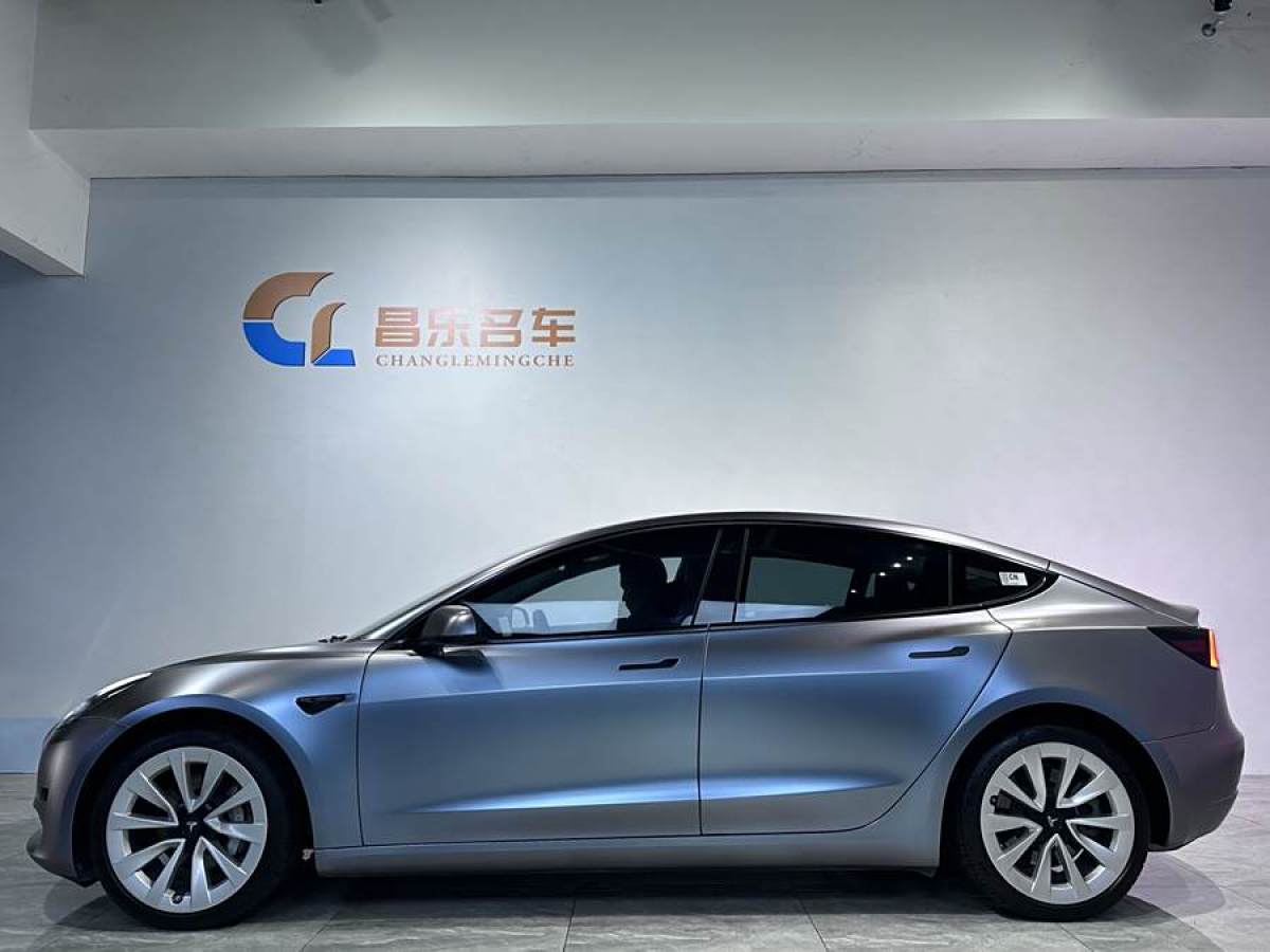 特斯拉 Model Y  2022款 改款 后輪驅(qū)動版圖片