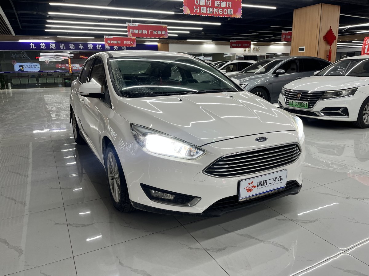 福特 ?？怂? 2017款 三廂 EcoBoost 125 自動(dòng)超能風(fēng)尚型智行版圖片