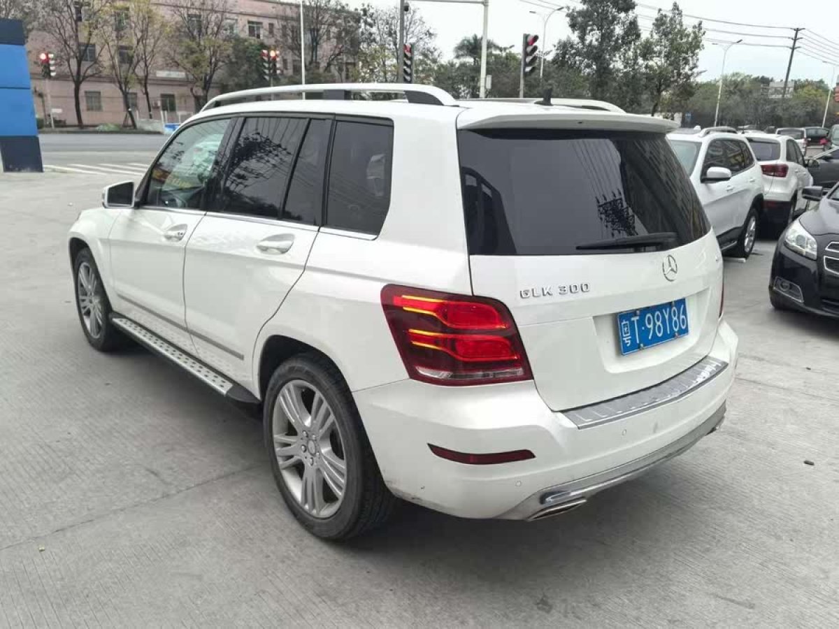 奔馳 奔馳GLK級  2013款 改款 GLK 300 4MATIC 時尚型圖片