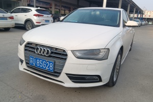 奥迪A4L 奥迪 35 TFSI 自动舒适型