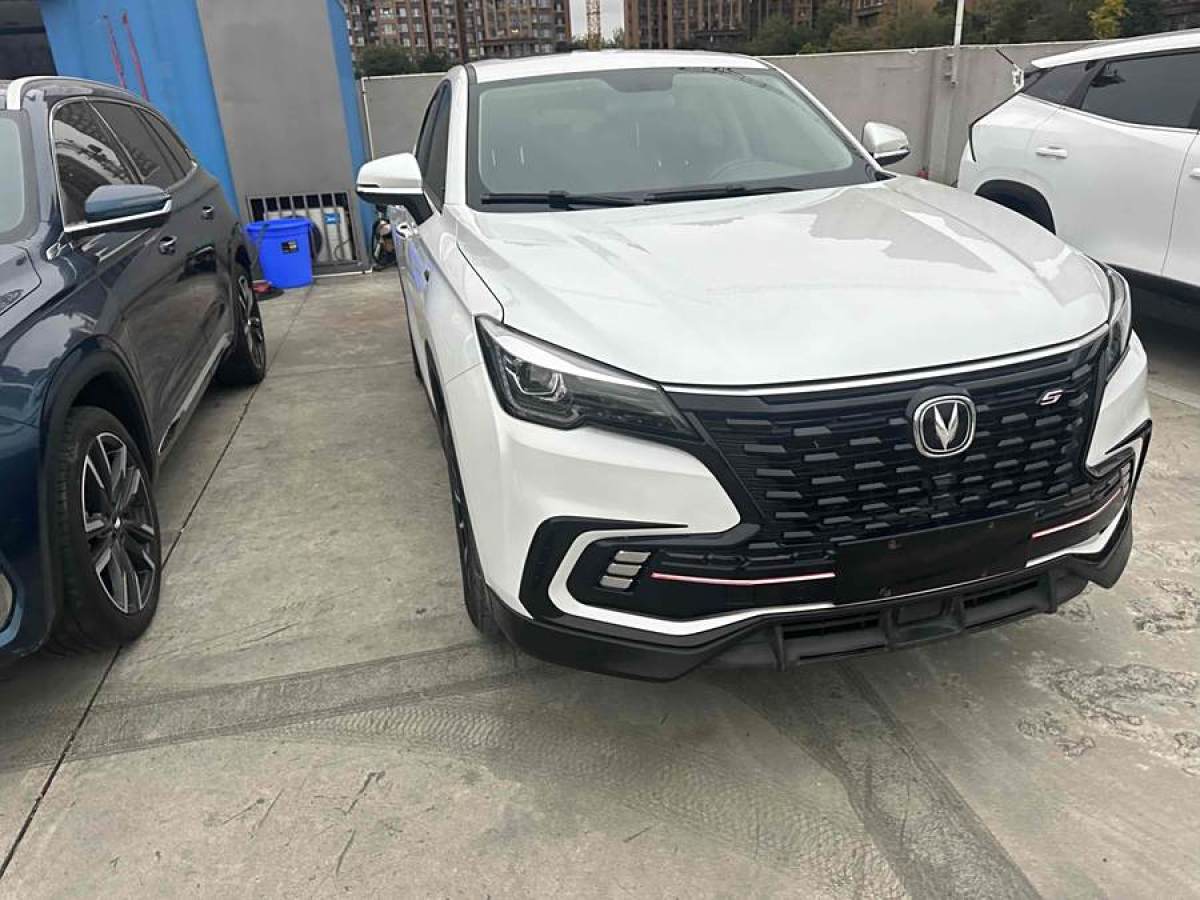 2021年2月長安 CS85 COUPE  2021款 1.5T DCT豪華型