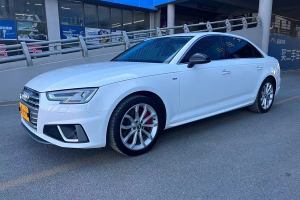 奥迪A4L 奥迪 30周年年型 45 TFSI quattro 个性运动版