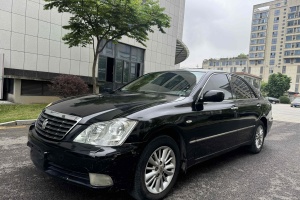 皇冠 豐田 2.5L Royal 真皮版
