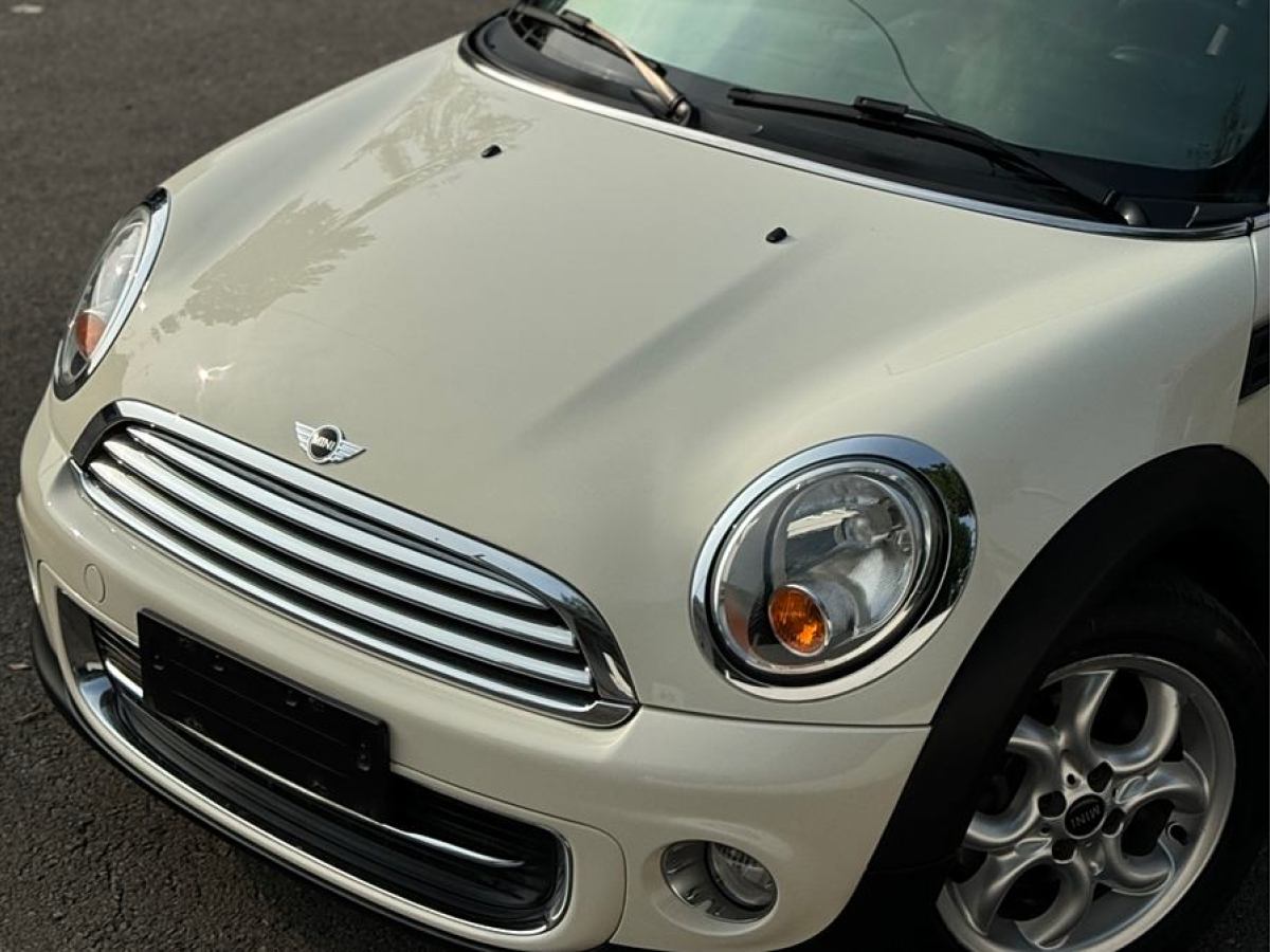 2013年1月MINI CLUBMAN  2011款 1.6L COOPER Fun