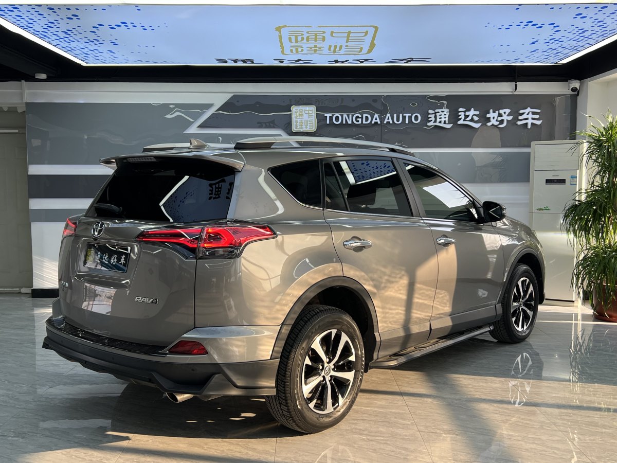 豐田 RAV4  2019款 榮放 2.0L CVT兩驅智尚版圖片