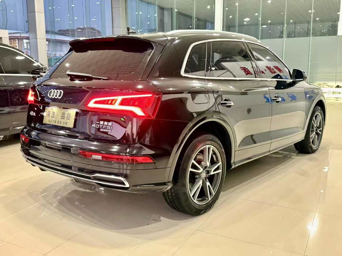 奧迪 奧迪Q3  2019款  35 TFSI 時尚動感型圖片