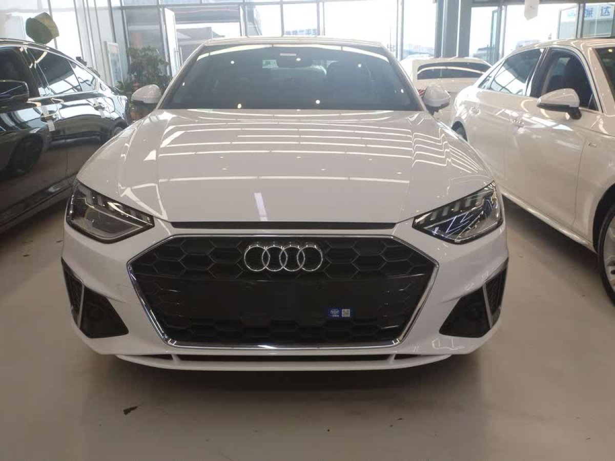 奧迪 奧迪A4L  2022款 40 TFSI 時尚動感型圖片