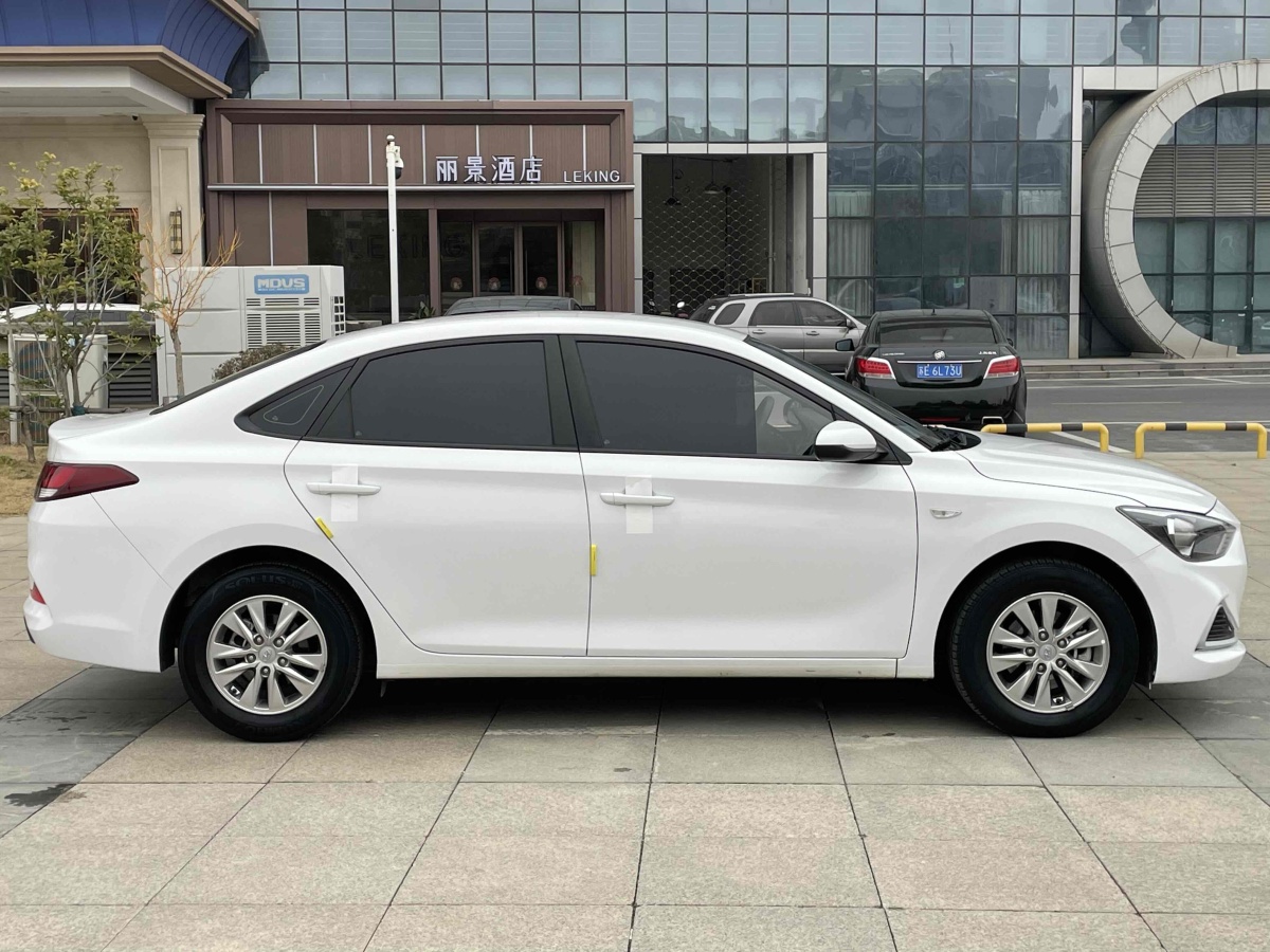 現(xiàn)代 悅動  2020款 1.6L 自動悅目版GL圖片