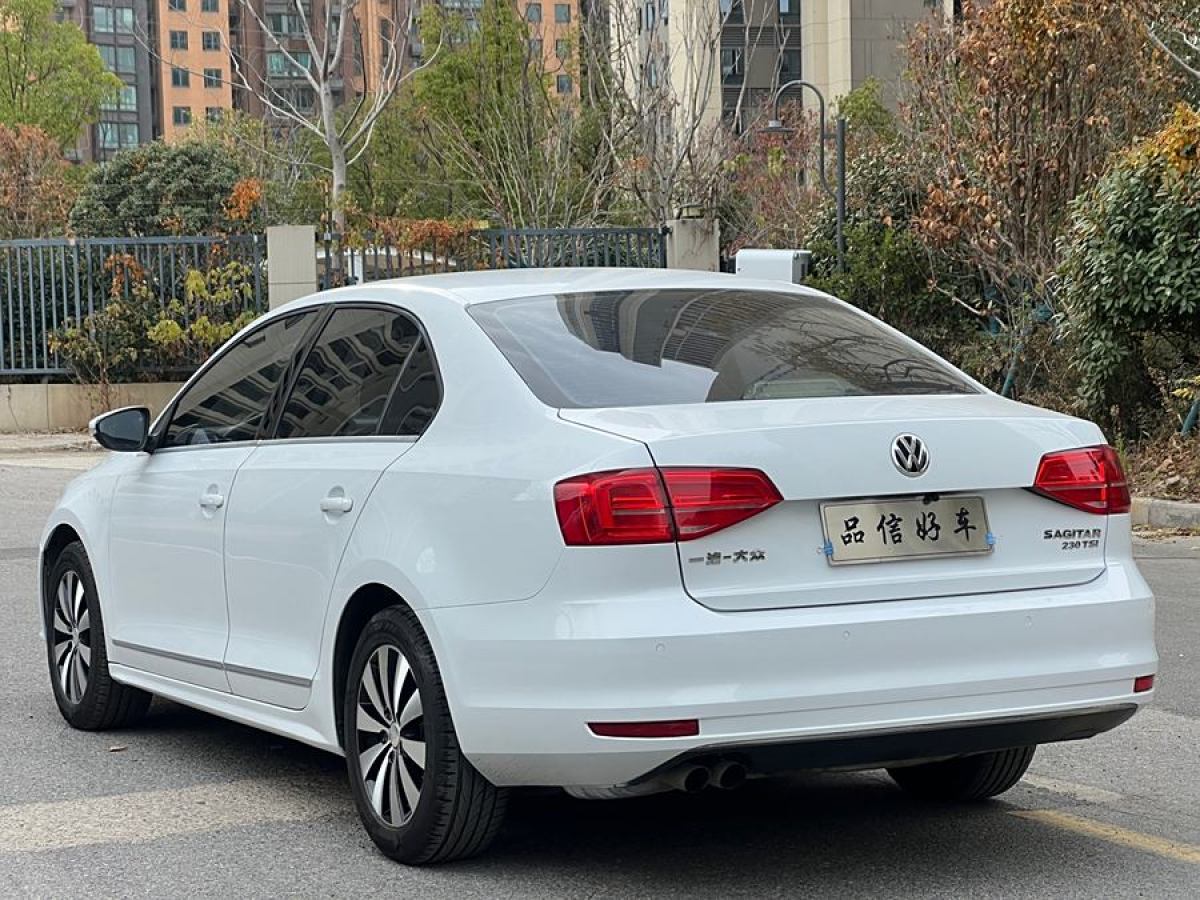 大眾 速騰  2015款 230TSI 手動豪華型圖片