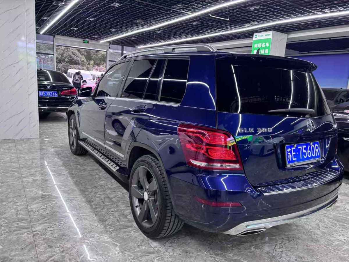 奔馳 奔馳GLK級(jí)  2014款 GLK 260 4MATIC 動(dòng)感型圖片