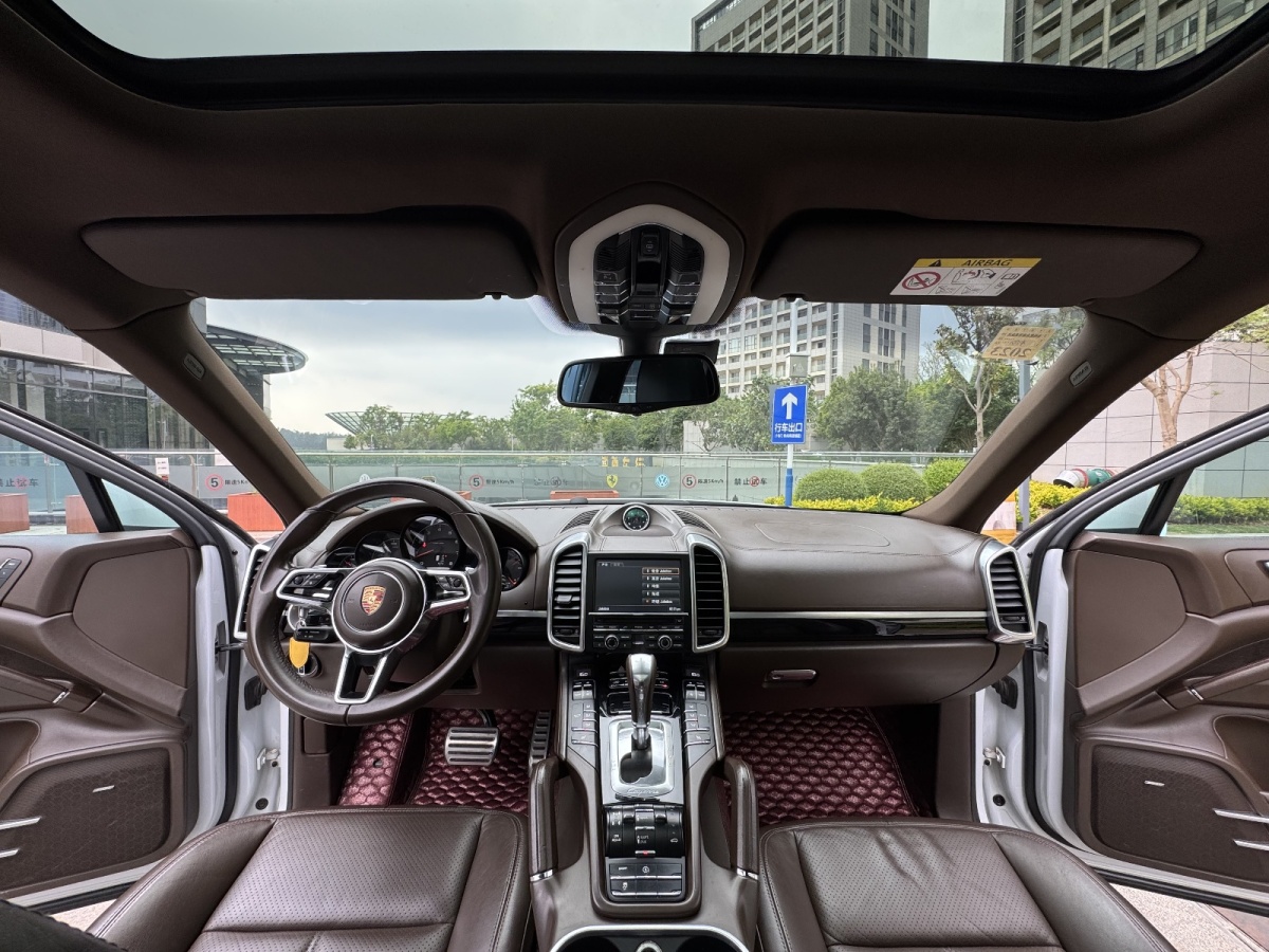 保時(shí)捷 Cayenne  2015款 Cayenne 3.0T圖片