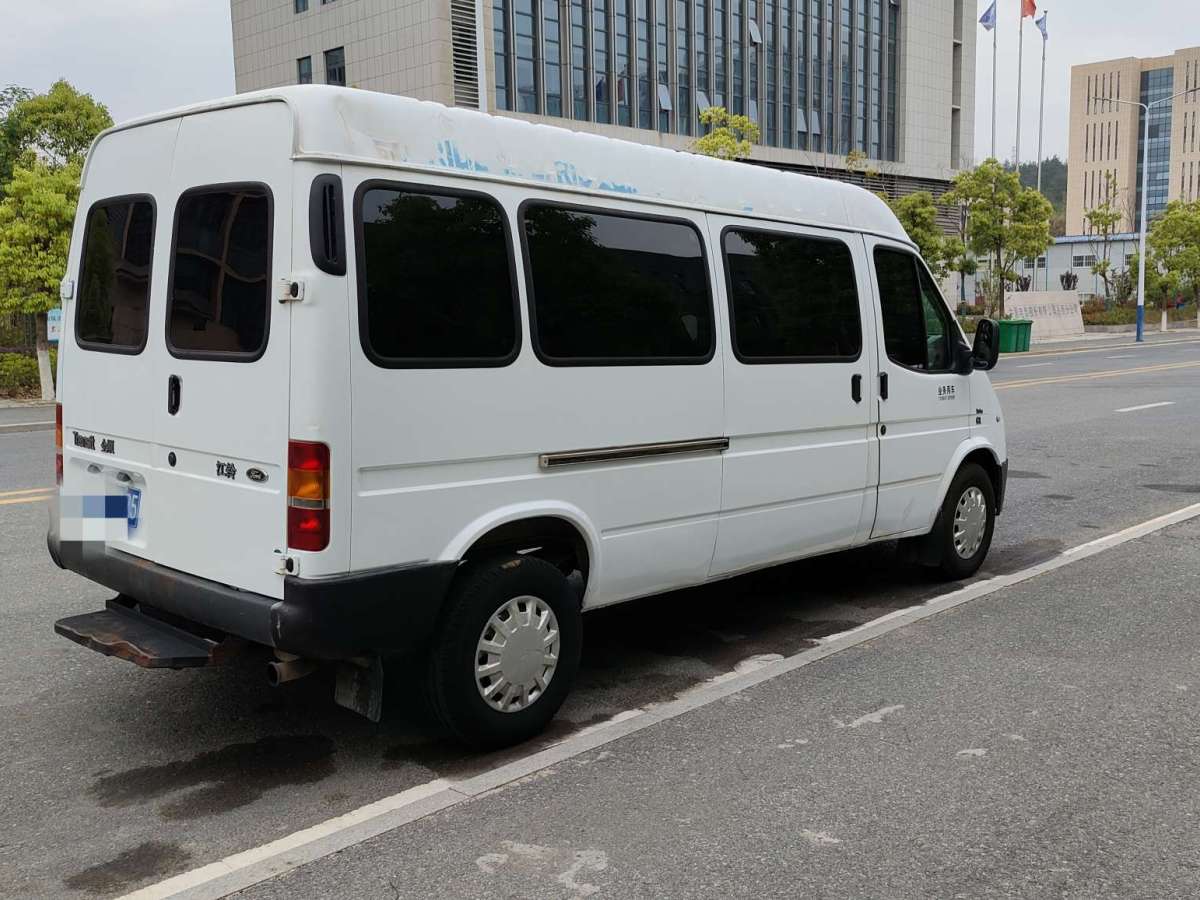 福特 經(jīng)典全順  2015款 2.8T柴油多功能車長軸6座中頂JX493ZLQ4圖片