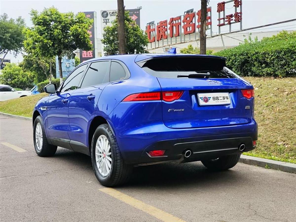 捷豹 F-PACE  2018款 2.0T 四驅(qū)都市尊享版圖片