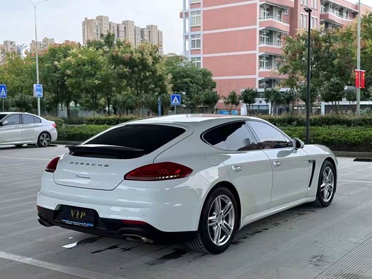 2015年1月保時捷 Panamera  2014款 Panamera 3.0T