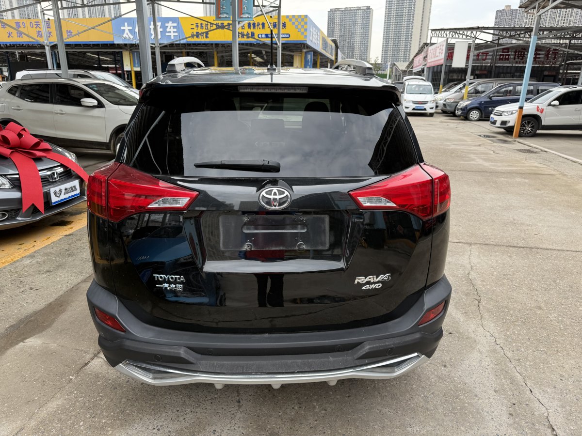 2014年5月豐田 RAV4  2016款 榮放 2.0L CVT四驅(qū)新銳版