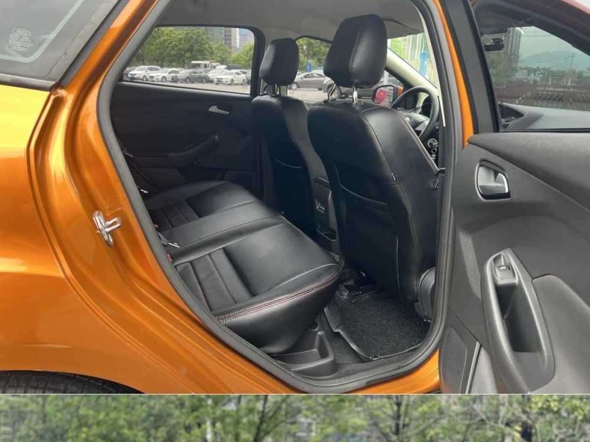 福特 福克斯  2017款 两厢 1.6L 自动舒适型智行版图片