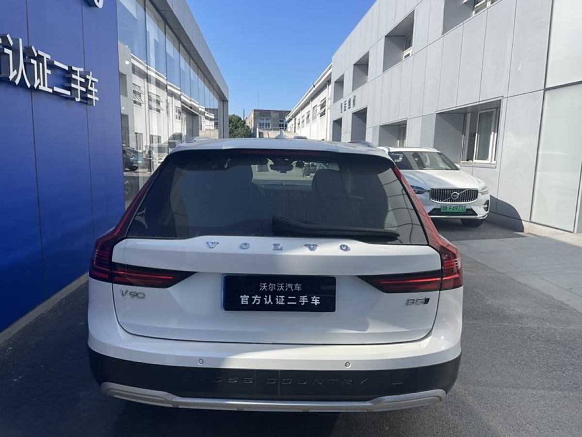 沃爾沃 V90  2024款 Cross Country B5 AWD 智尊版圖片