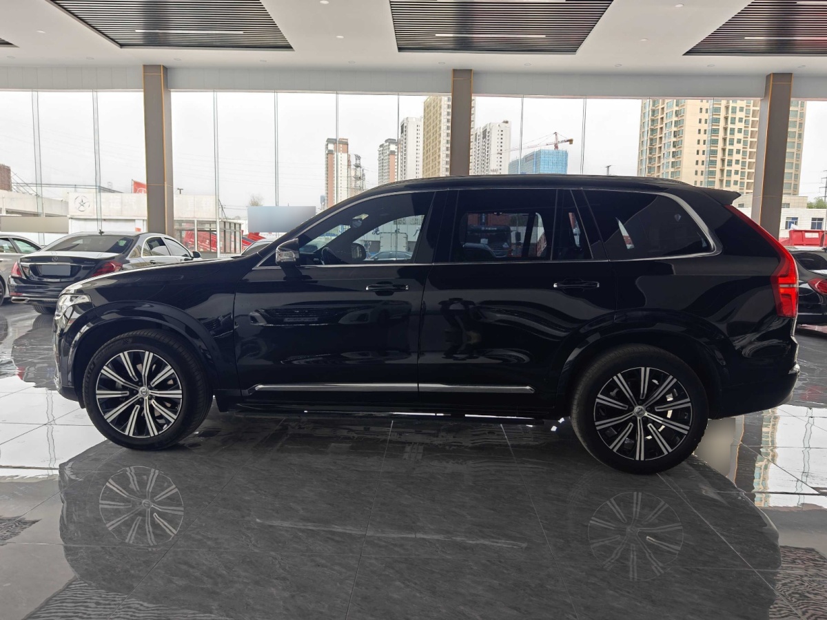 沃爾沃 XC90  2022款 B6 智逸豪華版 7座圖片