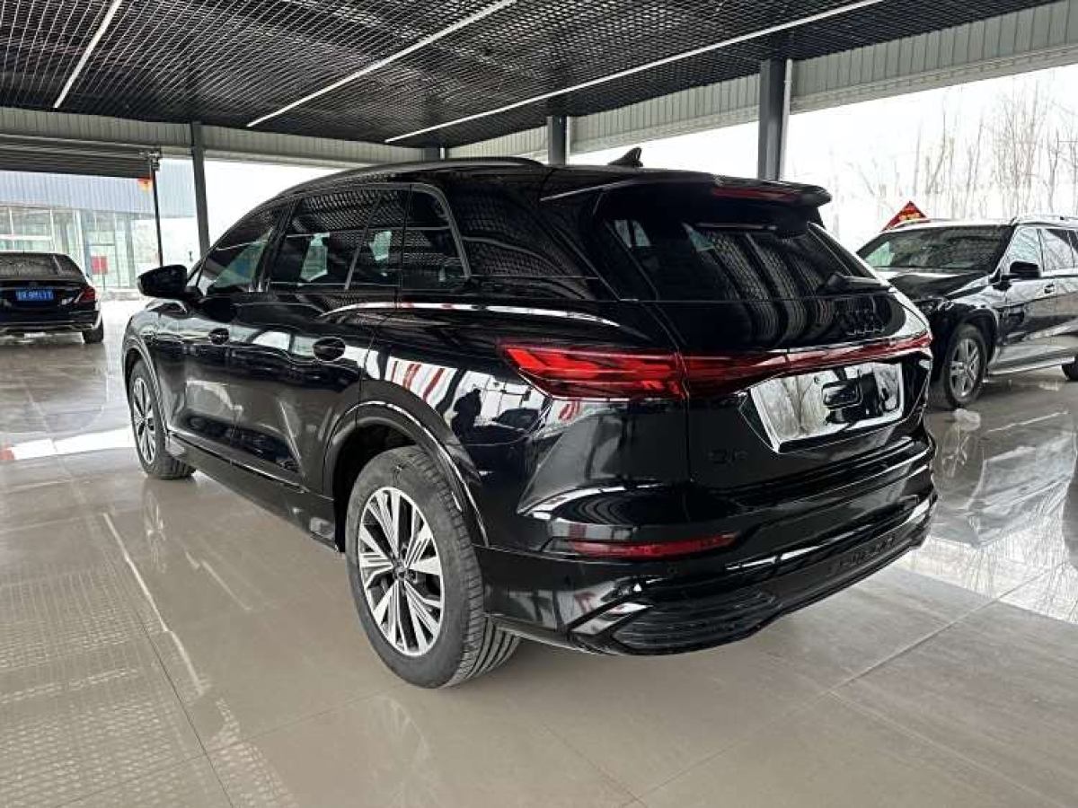 奧迪 奧迪Q5 e-tron  2023款 40 e-tron 閃耀型 機甲套裝圖片