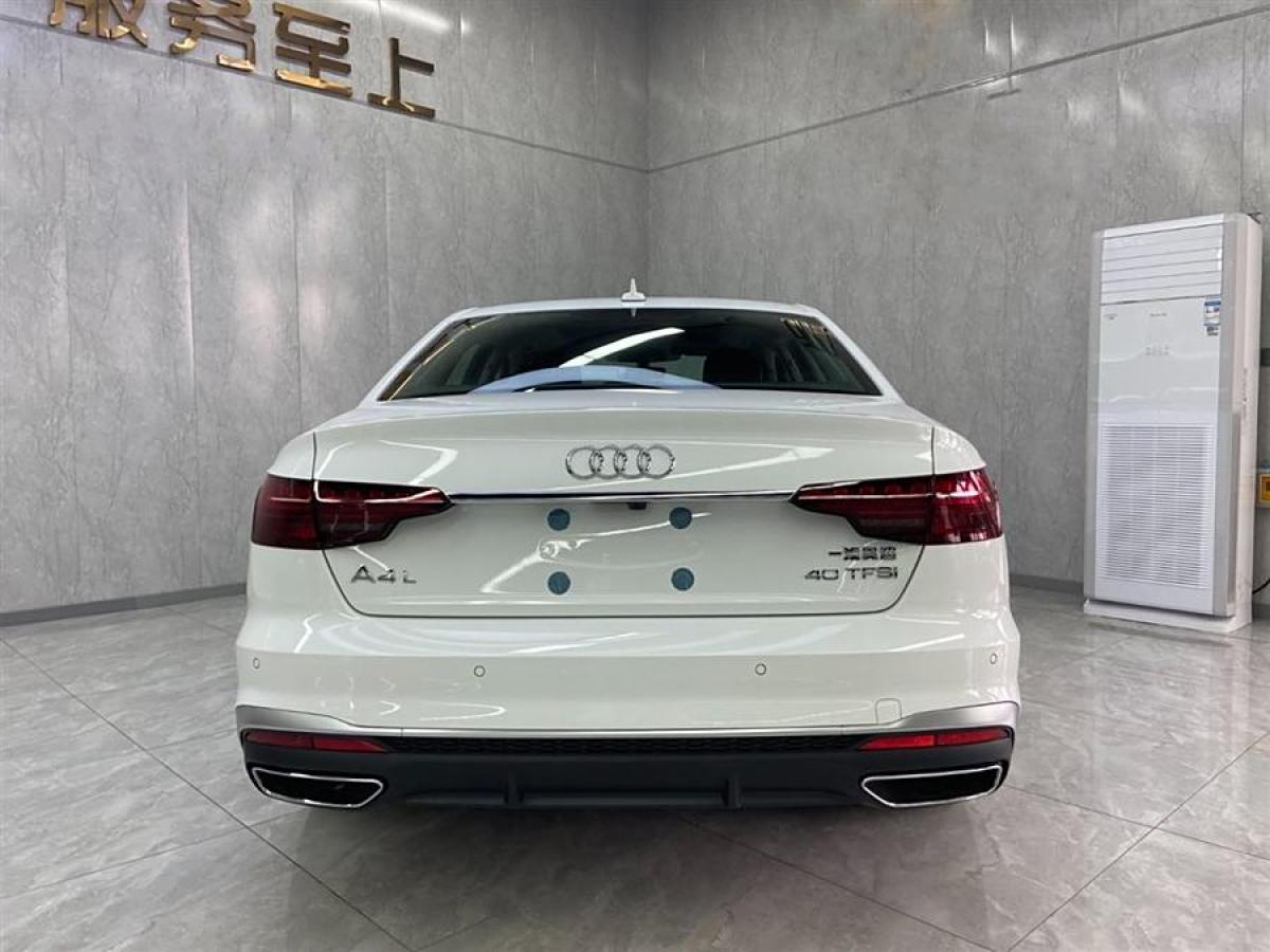 奧迪 奧迪A4L  2022款 40 TFSI 時尚動感型圖片