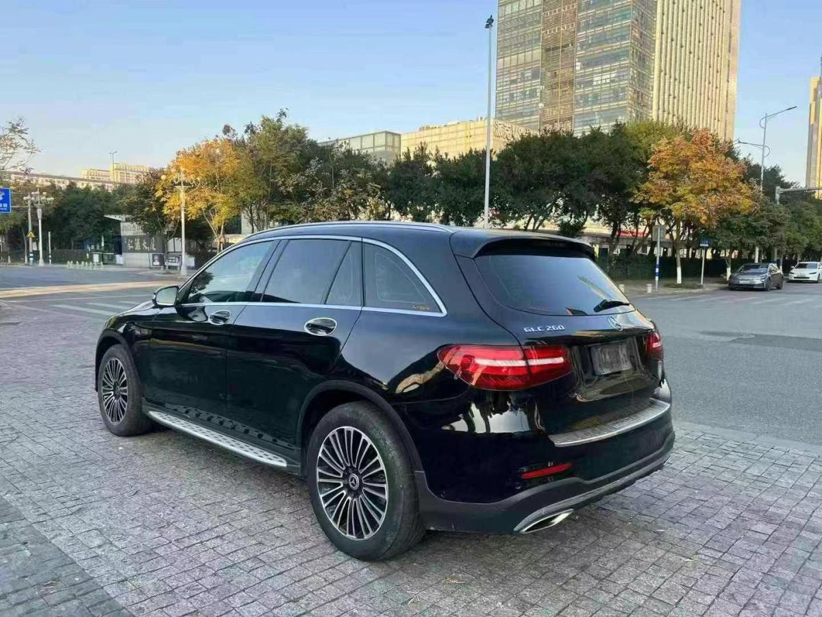 奔馳 奔馳GLC  2018款 GLC 300 4MATIC 豪華型圖片