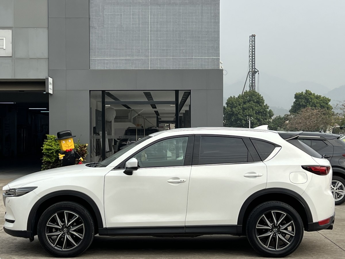 2019年4月馬自達(dá) CX-5  2019款  云控版 2.5L 自動(dòng)四驅(qū)旗艦型 國(guó)VI