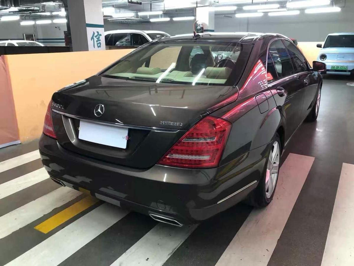 奔馳 奔馳S級  2012款 S 500 L 4MATIC Grand Edition圖片