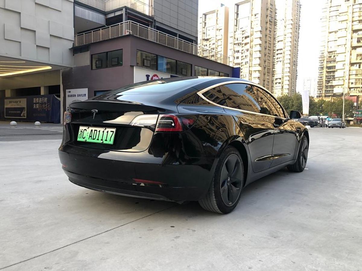 特斯拉 Model 3  2019款 標準續(xù)航后驅(qū)升級版圖片