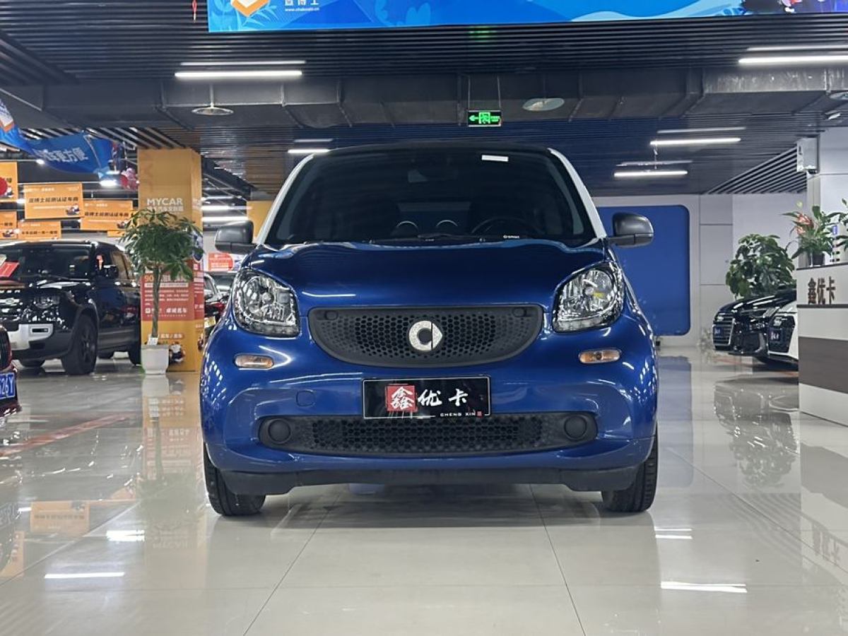 2018年2月smart fortwo  2015款 1.0L 52千瓦硬頂靈動(dòng)版