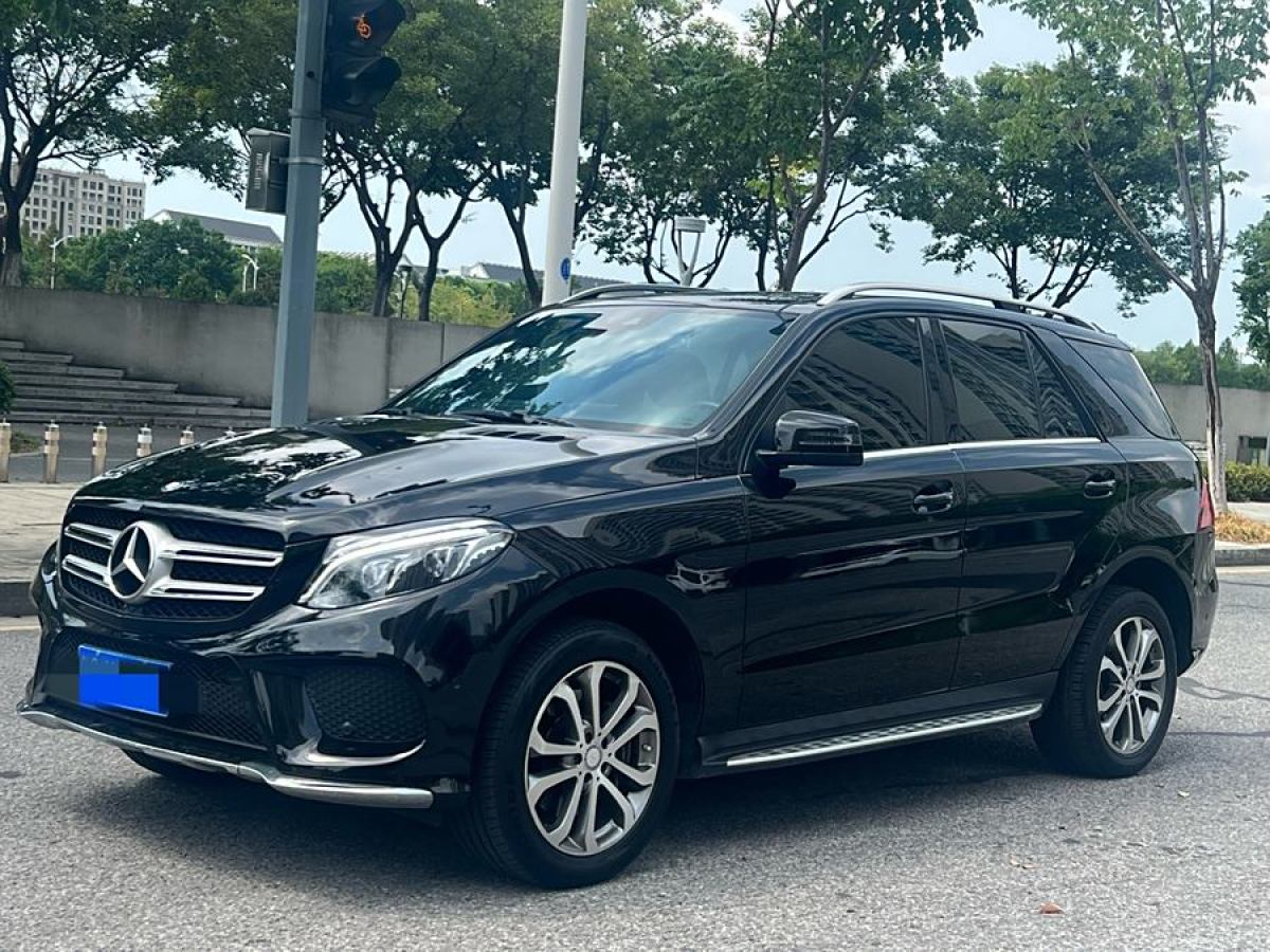 奔馳 奔馳GLE  2016款 GLE 320 4MATIC 豪華型圖片