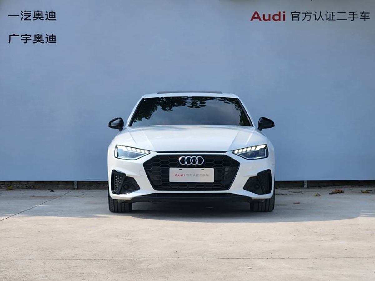 奧迪 奧迪A4L  2023款 40 TFSI 豪華動(dòng)感型圖片