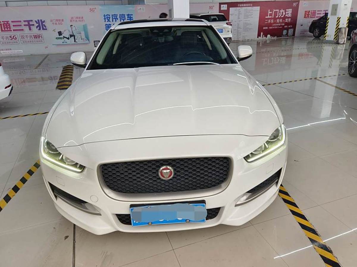 捷豹 XE  2017款 2.0T 240PS R-Sport圖片