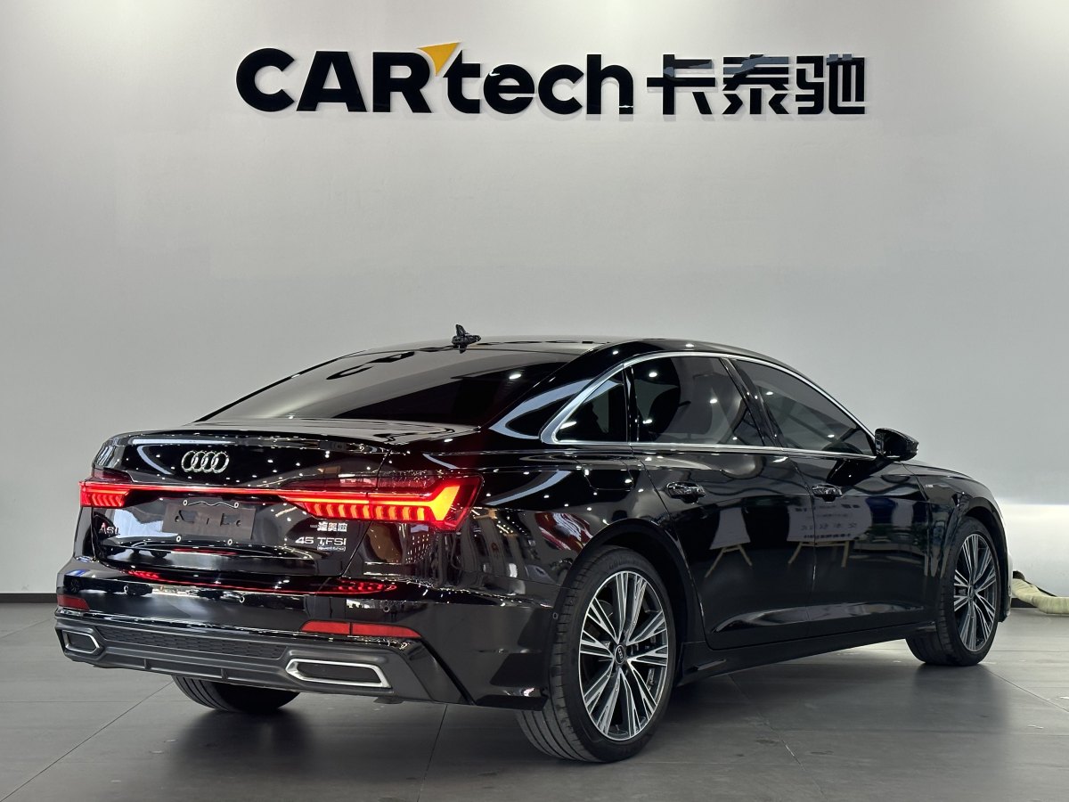 2022年3月奧迪 奧迪A6L  2022款 45 TFSI quattro 臻選動感型